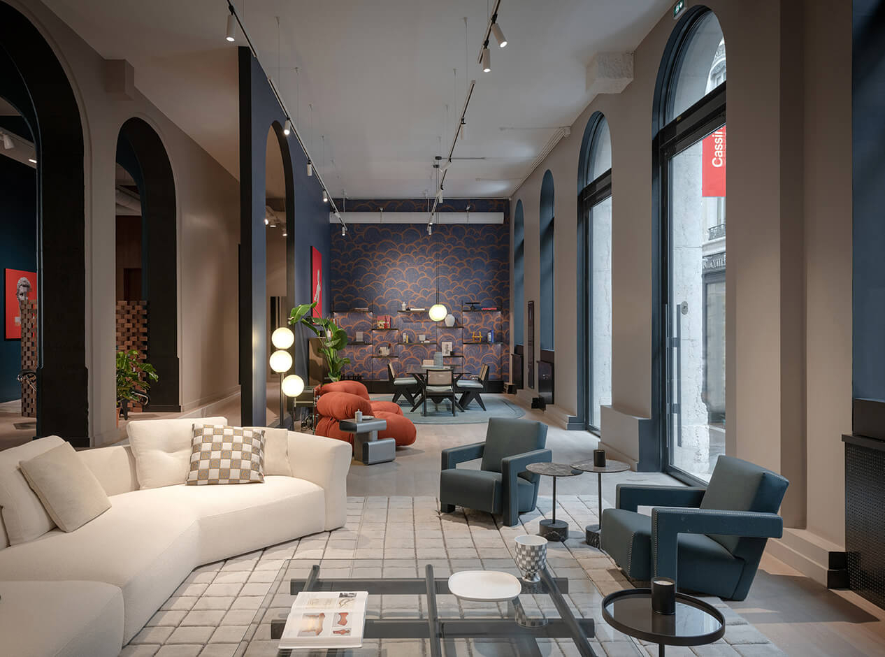 Cassina Lyon