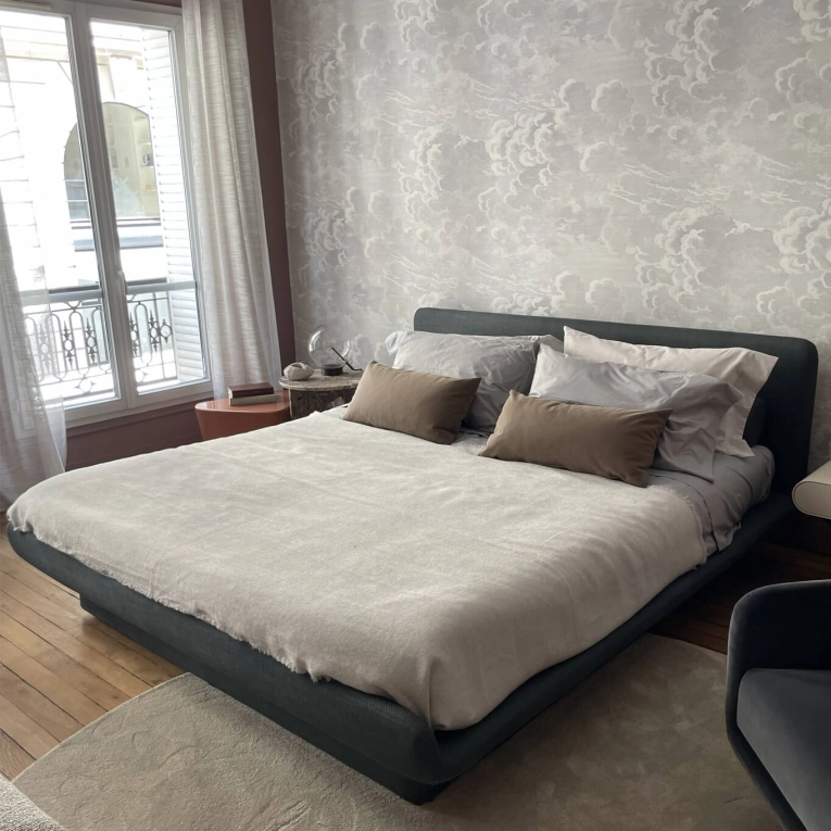Bed LILAS Glow Écru 012 fabric GALLOTTI & RADICE
