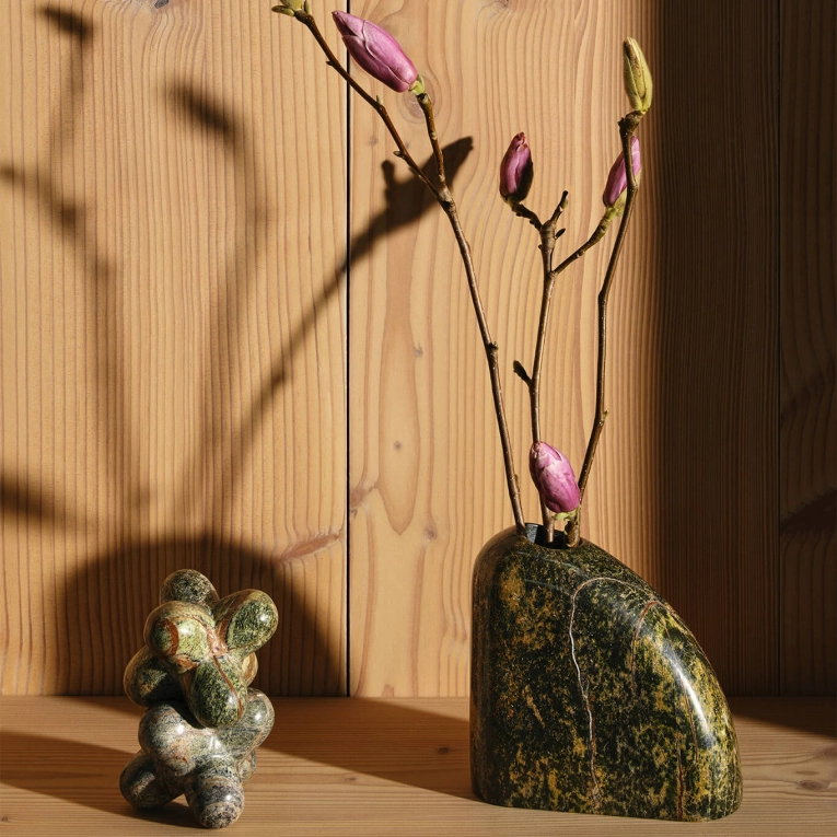 Vase BOULDER STEM VASE Marbre Vert Forêt TOM DIXON