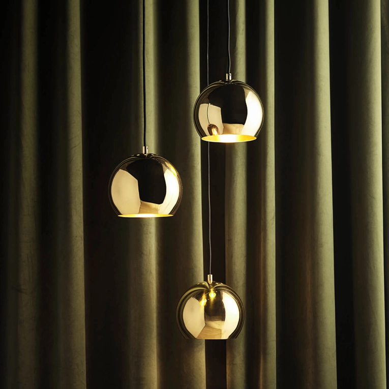 Pendant Light BALL Ø 18 Brass FRANDSEN