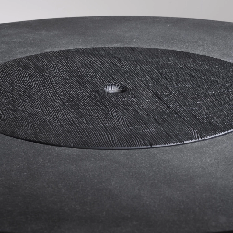 Table KOBA plateau granit Ø 140 Érable noir ZANAT