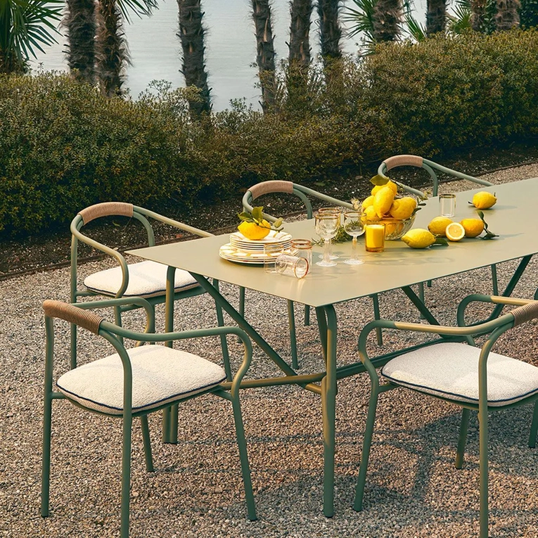 Chaise extérieure SALO avec coussin d'assise Sauge/ Nuvola UNOPIÙ