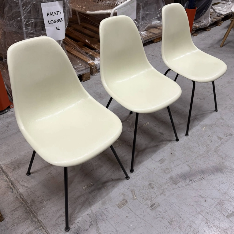 Dining Chair EAMES FIBERGLASS CHAIR DSX Parchemin Eames VITRA