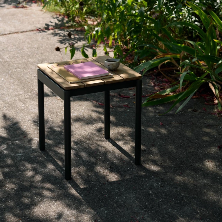 Outdoor Stool VILLE AV47 Black AND TRADITION