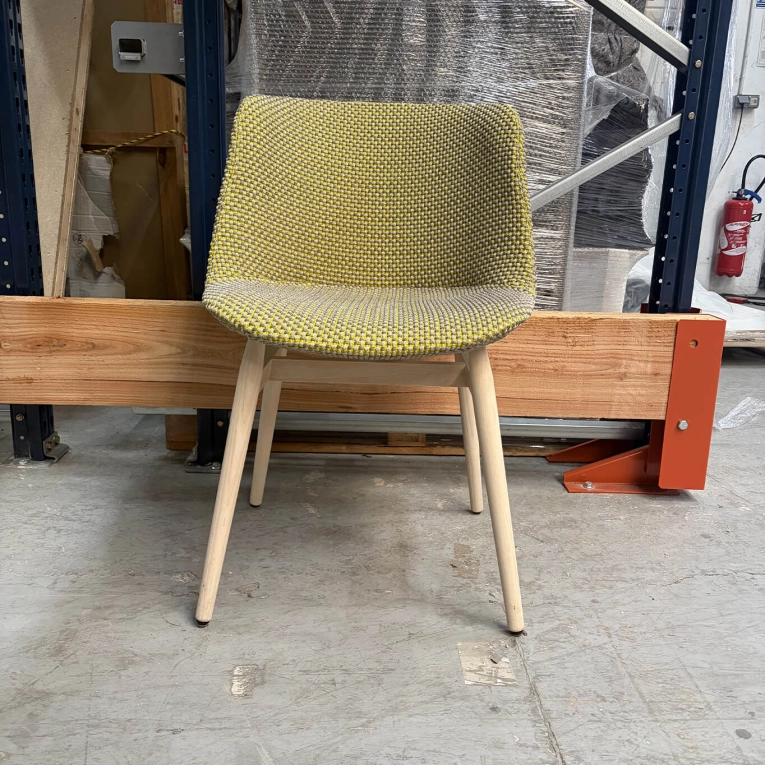 Chaise ADELE Tissu Piqué jaune PAOLA LENTI