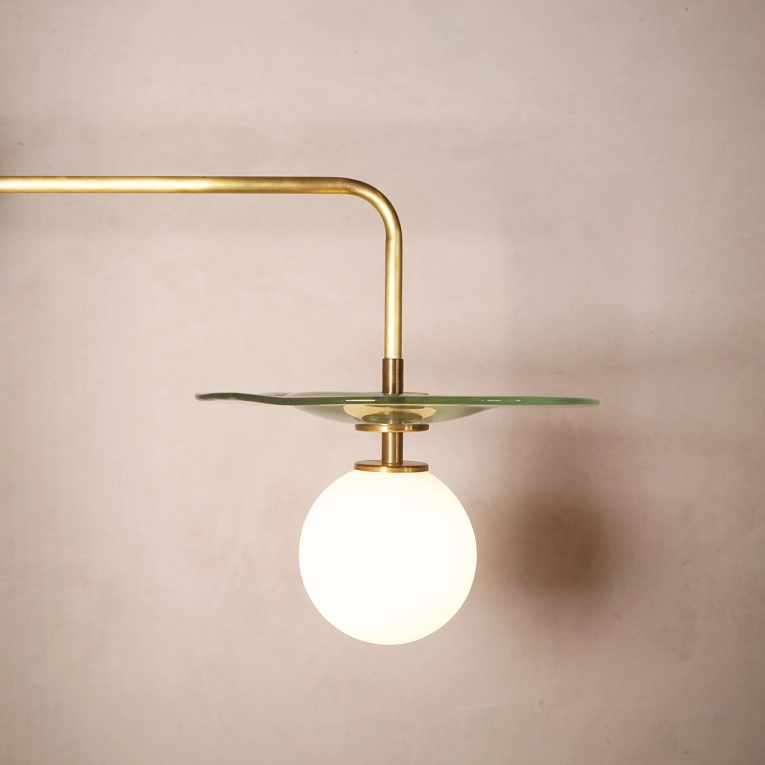 plat_mini_wall_brushed_aged_brass_green_blown_glass_disc_matte_opal_glass_2