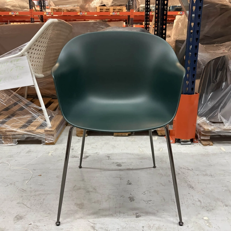 Dining Chair BAT DINING Dark green GUBI