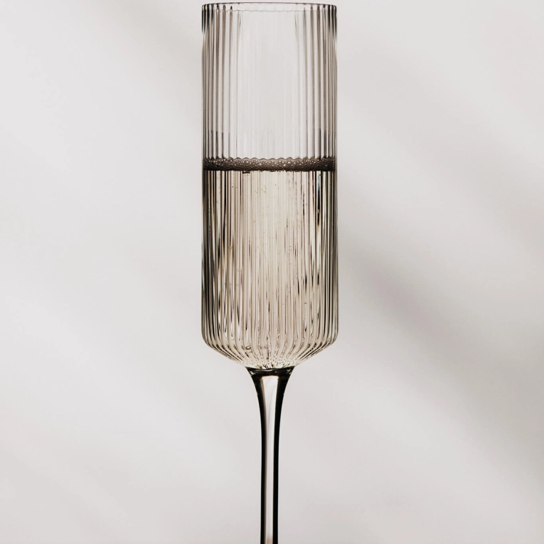 Carafe & verre Set de 2 flûtes à Champagne RIPPLE Transparent FERM LIVING