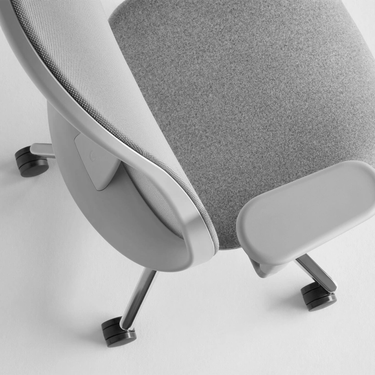 LINO Graphite Spinoza / Aluminium Poli HERMAN MILLER