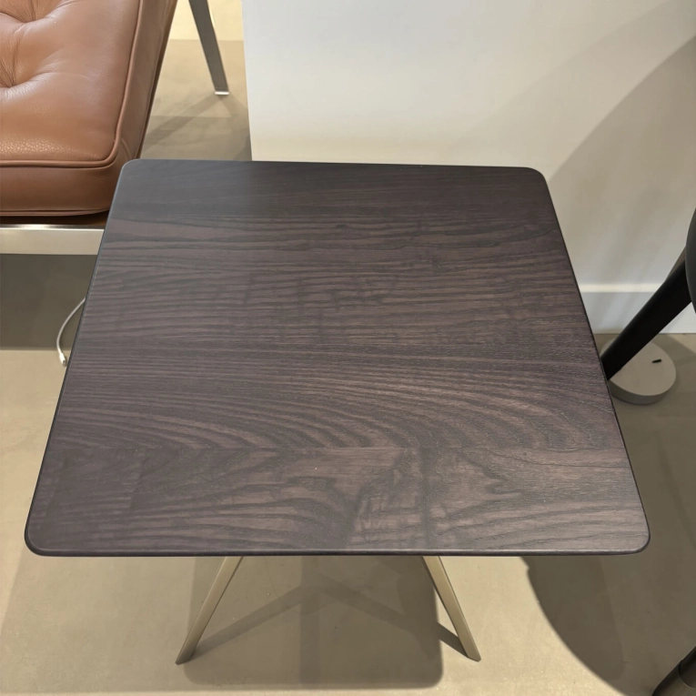 ZEFIRO Finition Satin et Frêne Teinté Marron FLEXFORM