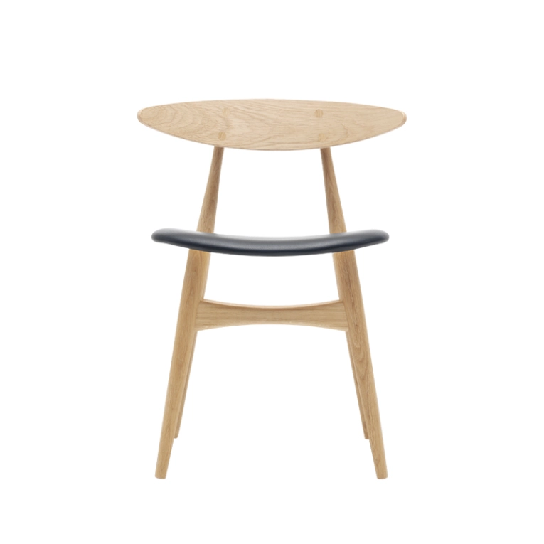 Chaise CH33P Chêne huilé/ Thor 301 CARL HANSEN