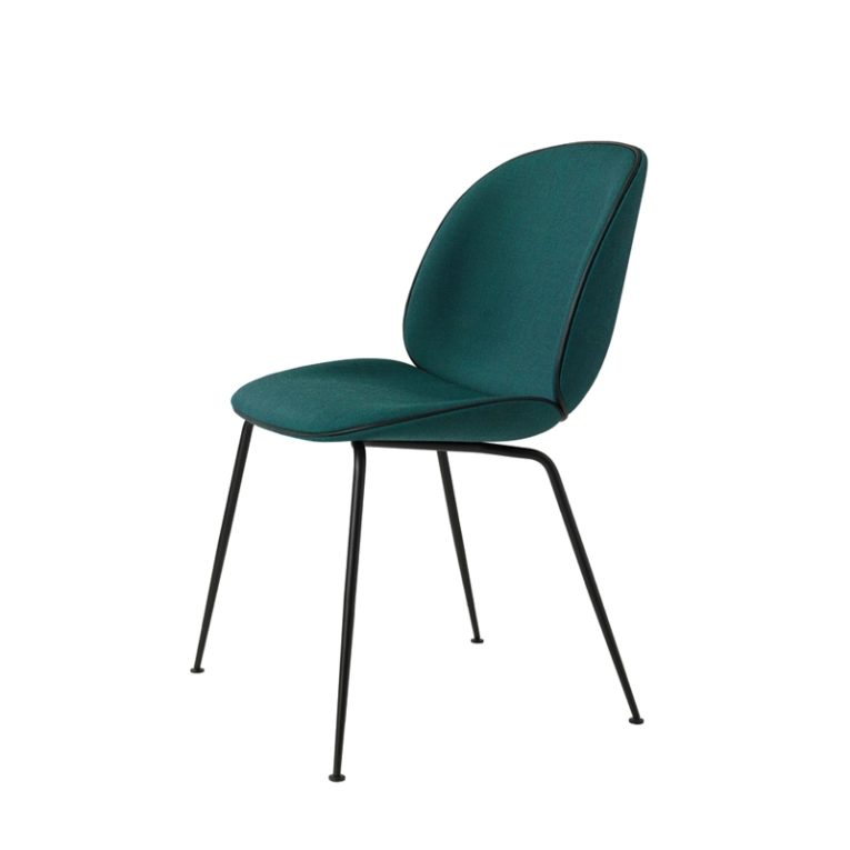 Chaise BEETLE Rembourrée Canvas vert 984/ acier noir GUBI