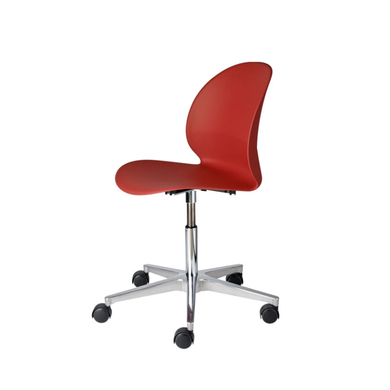Chaise N02  RECYCLE piètement roulettes Rouge foncé FRITZ HANSEN