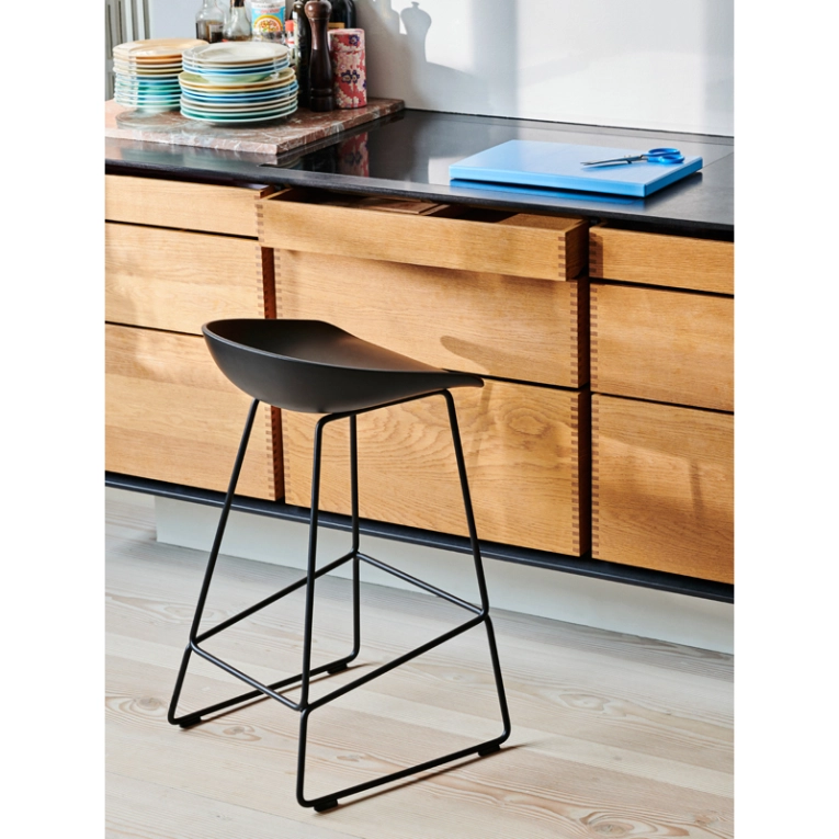 Tabouret haut ABOUT A STOOL AAS 38 H75 Dusty blue HAY