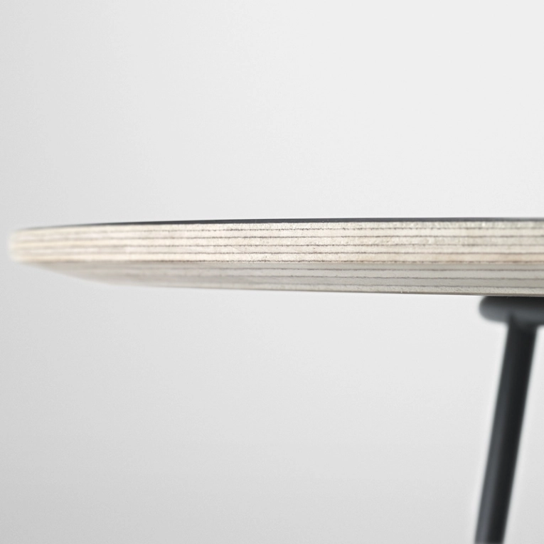 Table basse AIRY medium Noir MUUTO