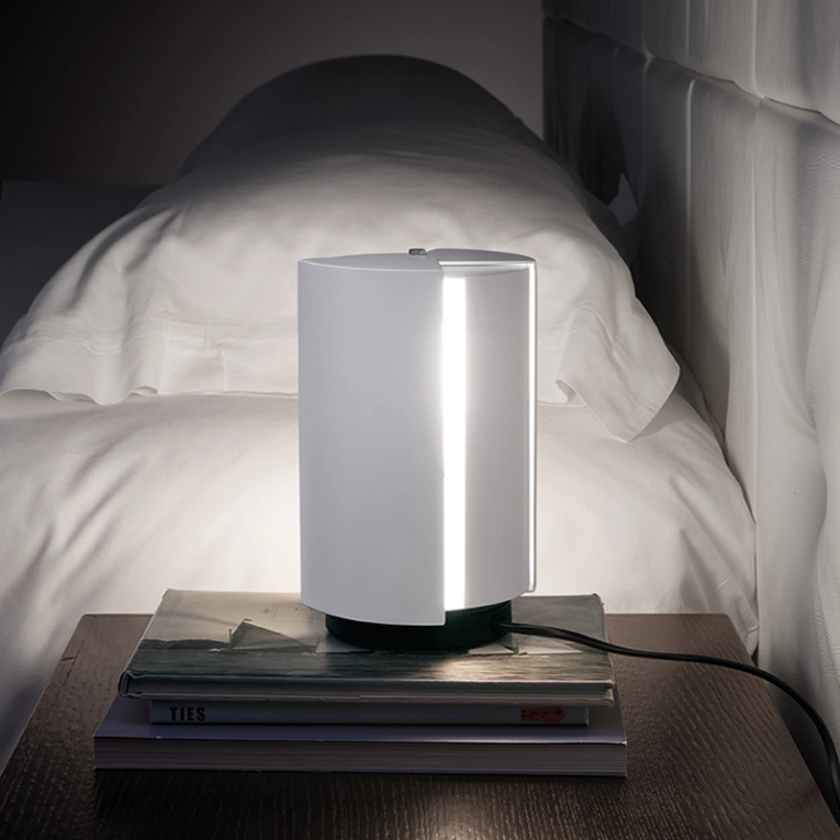 Lampe à poser PIVOTANTE Blanc NEMO LIGHTING