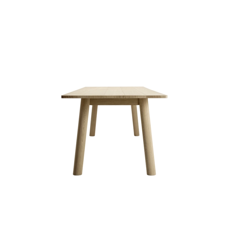 Table BULL B&B ITALIA