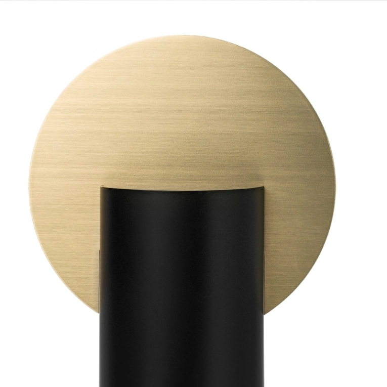 Vase Vase MALEVICH CS2 Noir et laiton NOOM HOME
