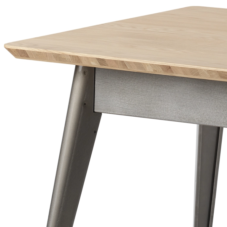 Table Table 55 70x70 plateau chêne Brut verni TOLIX