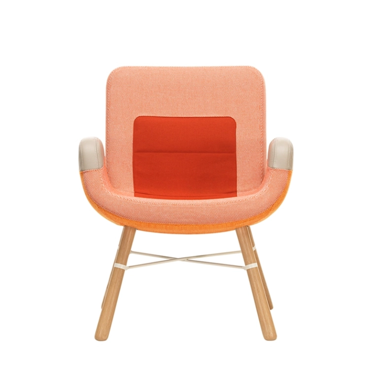 Fauteuil EAST RIVER Rouge  Pieds naturels VITRA