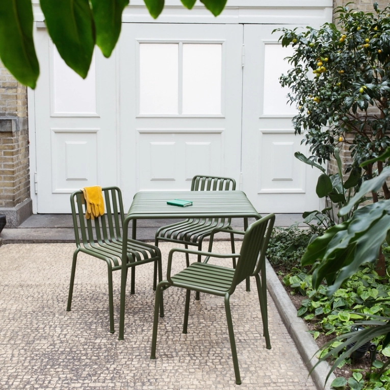 Table extérieur PALISSADE 82x90 Vert olive HAY