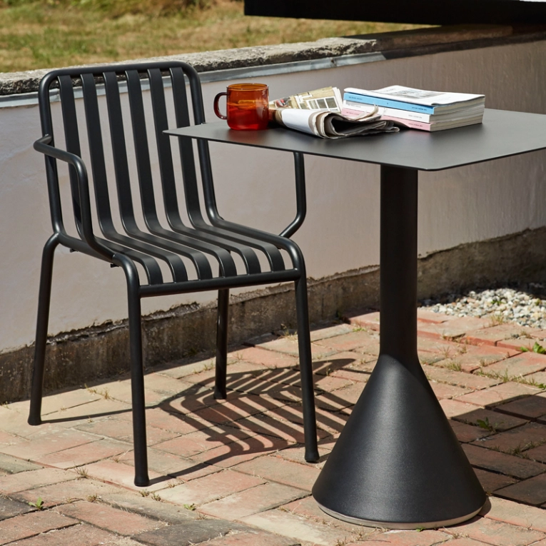 Table extérieur PALISSADE CONE 65x65 Vert olive HAY