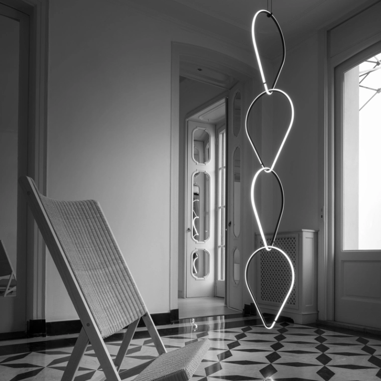 Suspension ARRANGEMENTS Composition 1 Noir mat FLOS