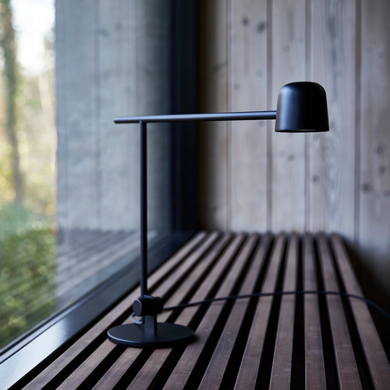 Lampe à poser SATELLITE Noir mat FRANDSEN