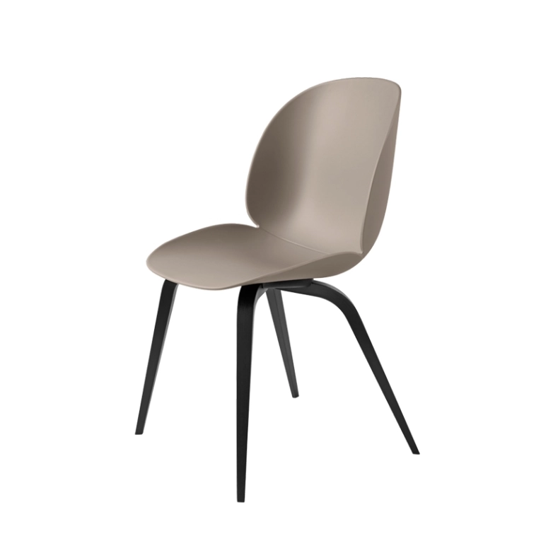 Chaise BEETLE pieds bois Beige GUBI