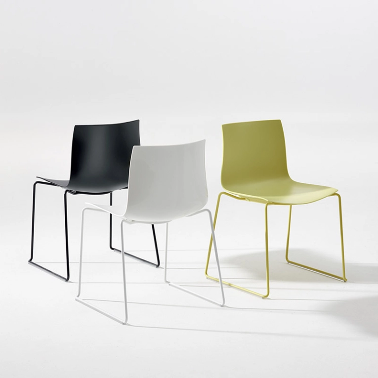 Chaise CATIFA 46 piètement luge Blanc ARPER