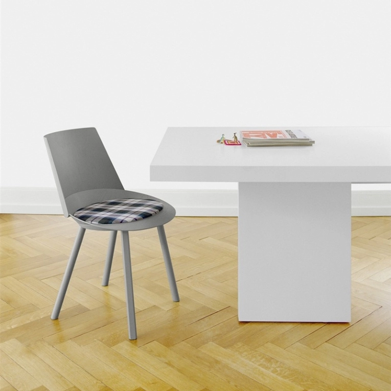 Chaise HOUDINI Gris E15