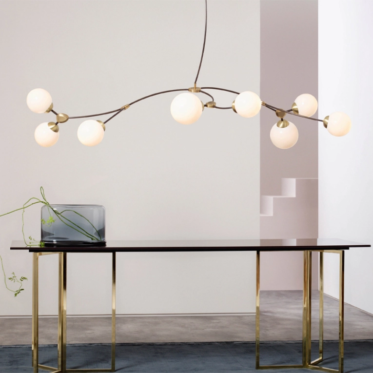 Suspension IVY 8 Blanc opalin/ laiton CTO LIGHTING