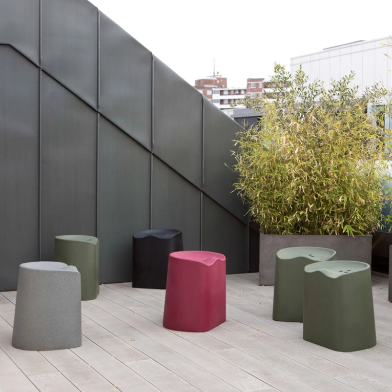 Tabouret BUTT Noir ESTABLISHED & SONS