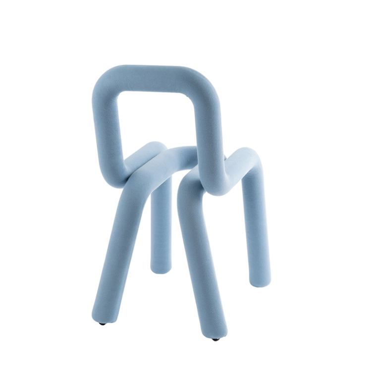 Chaise BOLD Bleu ciel MOUSTACHE