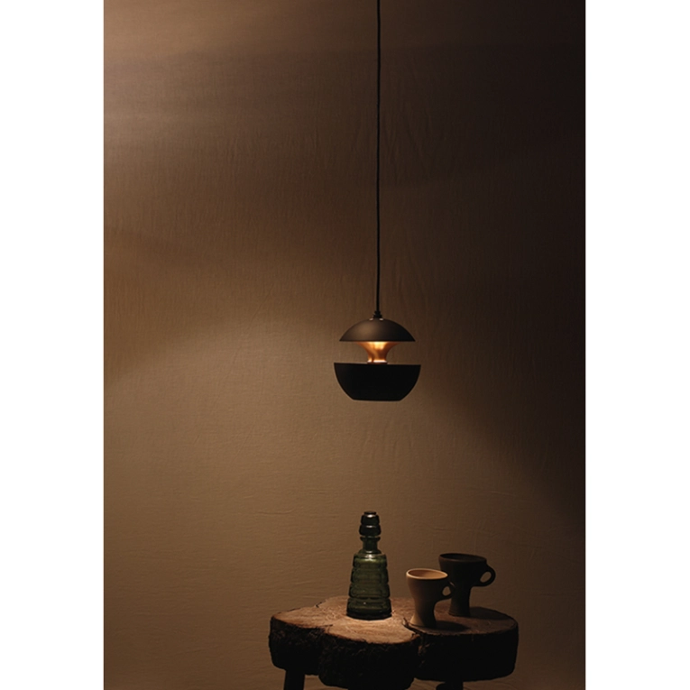 Suspension HERE COMES THE SUN 175 Noir & cuivre DCW EDITIONS