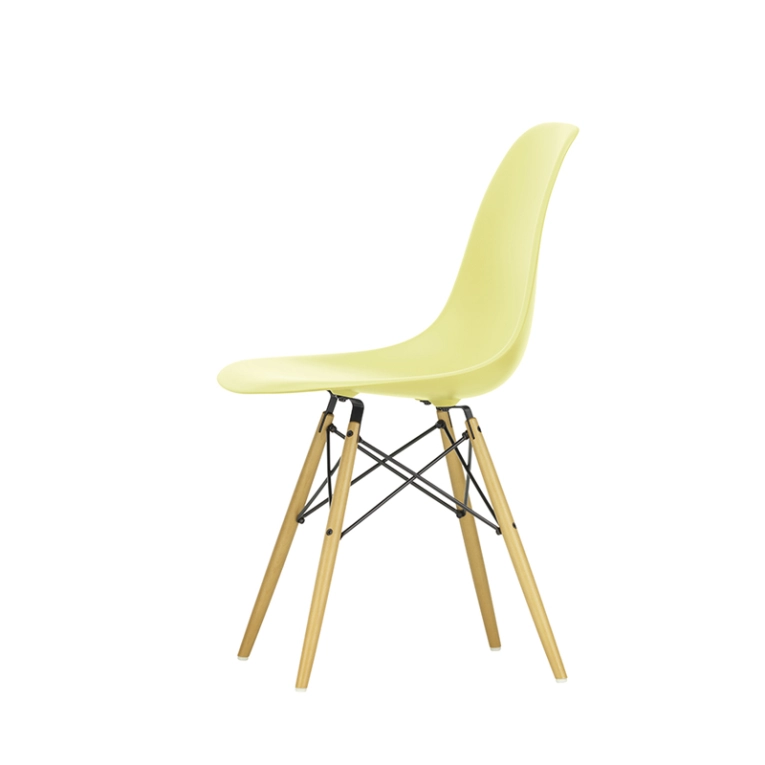 Chaise EAMES PLASTIC CHAIR DSW érable nuance de jaune Citron RE VITRA