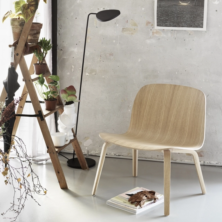 Fauteuil VISU LOUNGE Vert cendré MUUTO