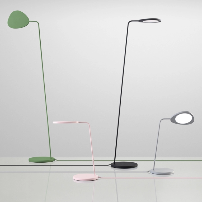 Lampadaire LEAF FLOOR LAMP Brun cuivré MUUTO