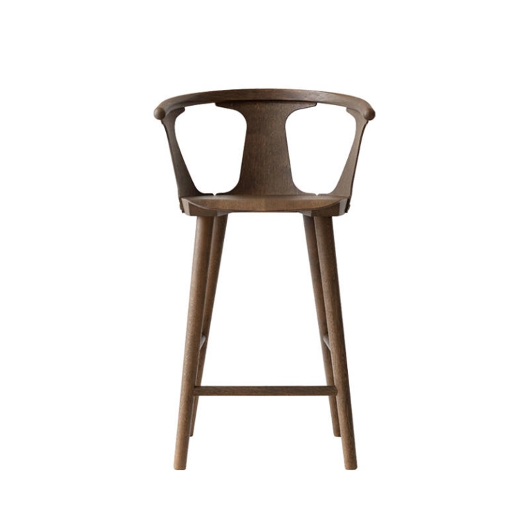 Tabouret haut IN BETWEEN SK7 Chêne fumé AND TRADITION
