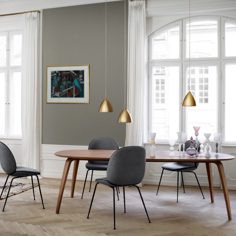 Table GUBI DINING ELLIPTICAL Chêne naturel GUBI
