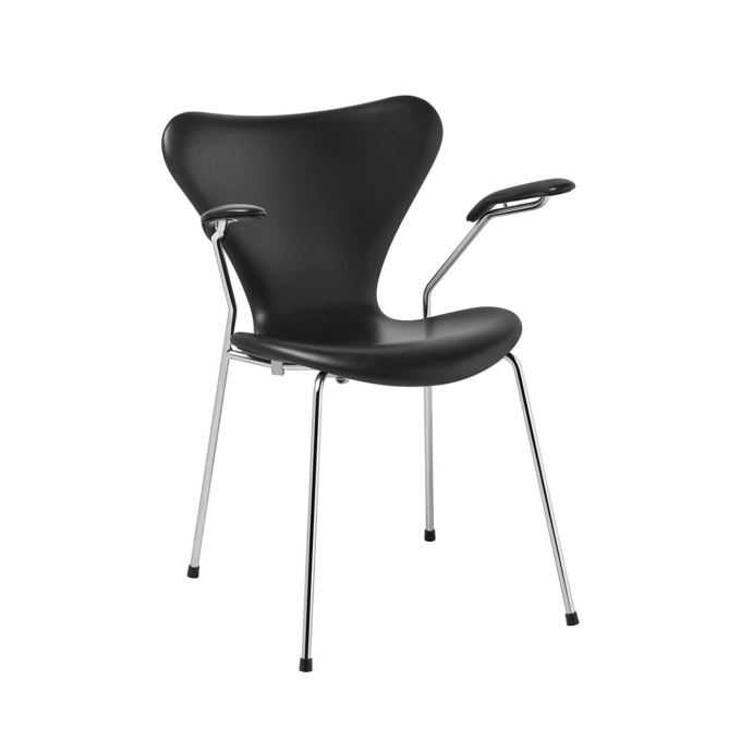 Dining Chair SERIE 7 with armrests Essential leather Black FRITZ HANSEN