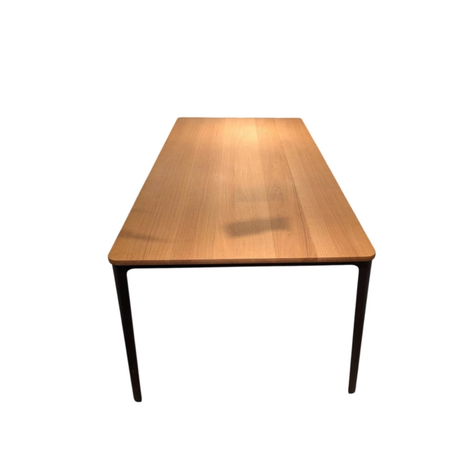 Dining Table PLATE Solid oak, brown base VITRA