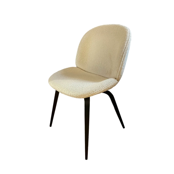 Chaise BEETLE Ivoire GUBI
