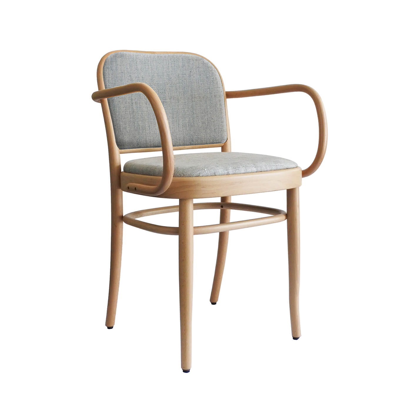 Dining Chair N. 811 with armrests Beech/ Remix 123 seat and backrest GEBRÜDER THONET VIENNA