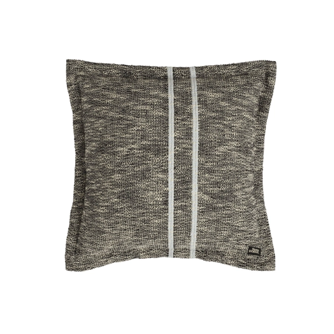 coussin_track_56x56_black_white_1