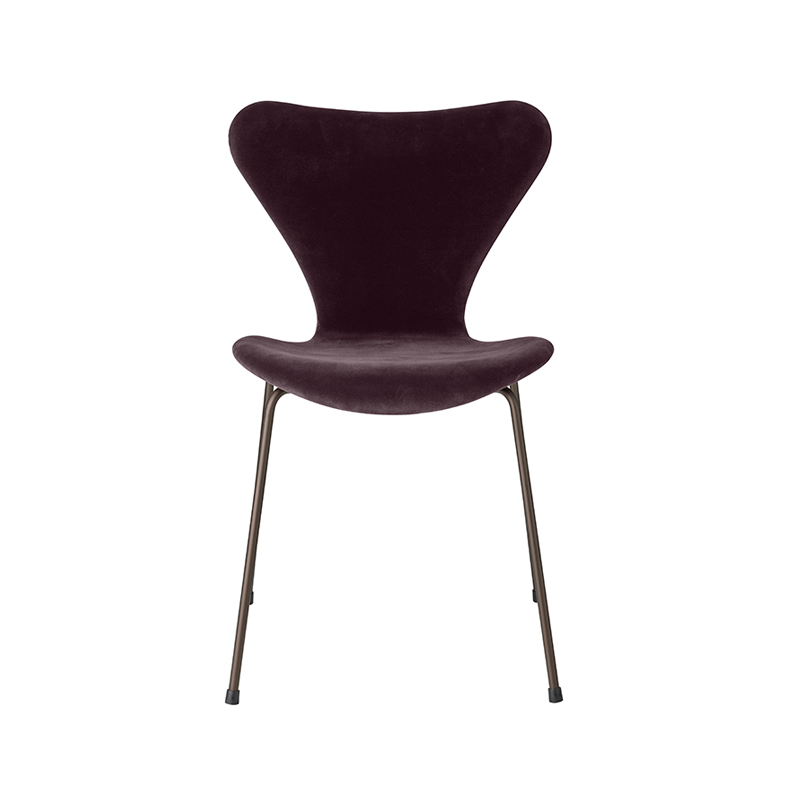 Chaise SERIE 7 VELVET EDITION Prune foncé FRITZ HANSEN
