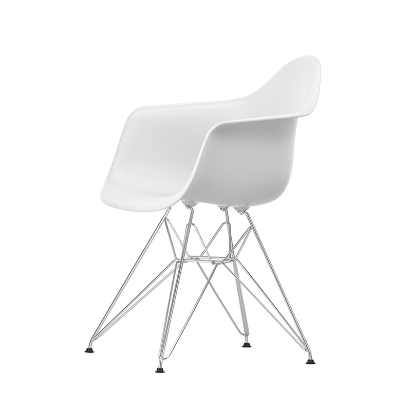 Chaise EAMES PLASTIC ARMCHAIR DAR pieds Tour Eiffel Cotton white RE VITRA
