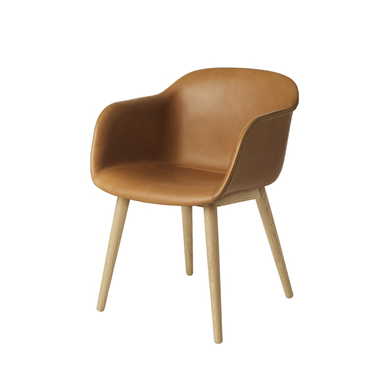Chaise FIBER ARMCHAIR pieds bois coque cuir Cognac/ chêne MUUTO