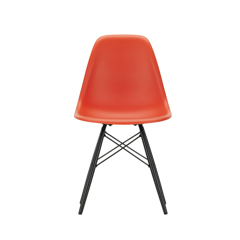 Chaise EAMES PLASTIC CHAIR DSW érable noir Rouge coquelicot RE VITRA