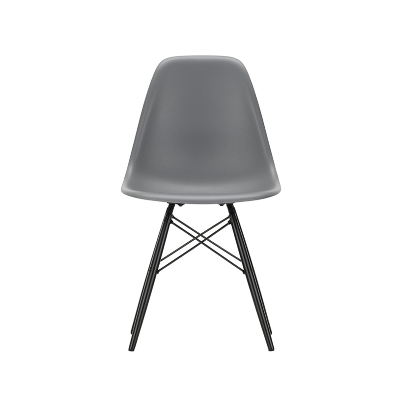 Chaise EAMES PLASTIC CHAIR DSW érable noir Gris granit RE VITRA
